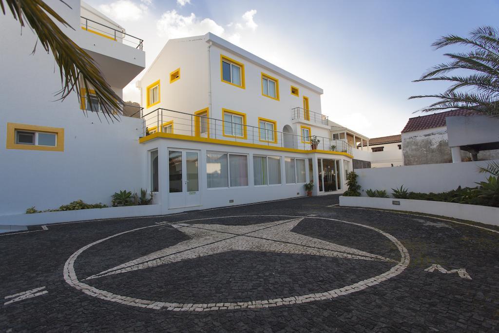 Alojamento Bela Vista Lajes do Pico Ngoại thất bức ảnh