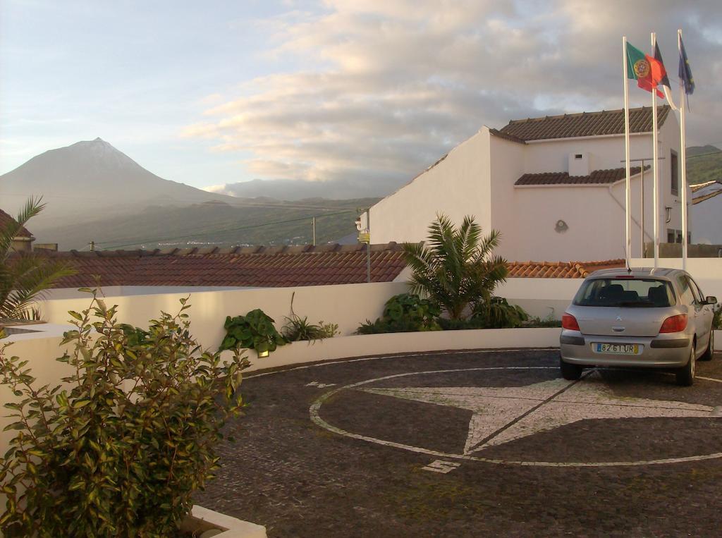 Alojamento Bela Vista Lajes do Pico Ngoại thất bức ảnh